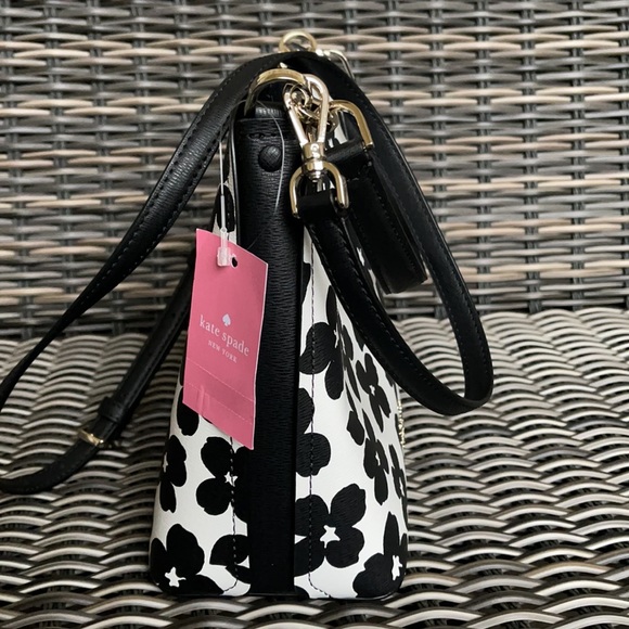 Kate Spade Darcy Small Bucket Crossbody - Picture 14 of 16
